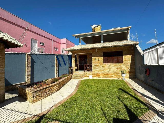 #CA054 - Casa para Venda em Montenegro - RS - 2