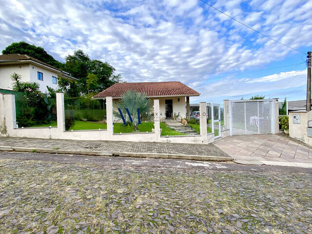 #CA056 - Casa para Venda em Montenegro - RS - 2