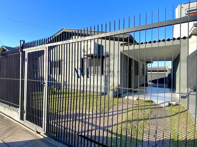 #CA067 - Casa para Venda em Montenegro - RS - 2