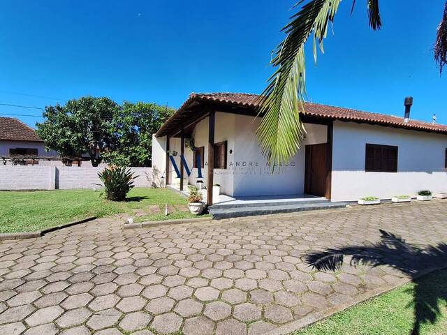 #CA125 - Casa para Venda em Montenegro - RS - 2