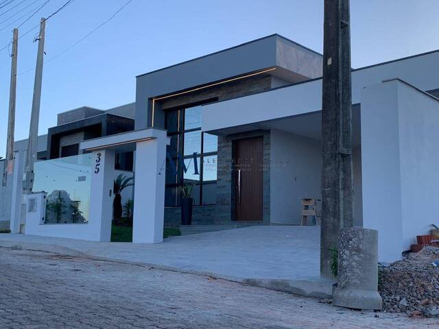 #CA121 - Casa para Venda em Montenegro - RS - 3