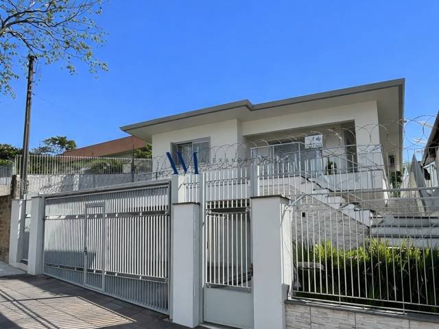 #CA149 - Casa para Venda em Montenegro - RS - 2